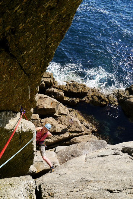 Mum climbing Diocese (VS 5a)