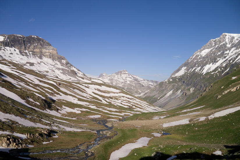 View from the Refuge de la Leisse in the morning