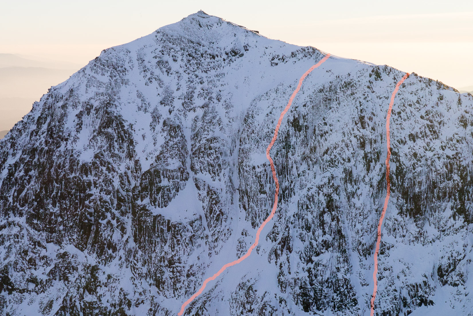 The two routes I climbed on Trinity Face. Trinity Buttress on the left (III, 3, solo), Ladies Gully on the right (III, 3, Lead)