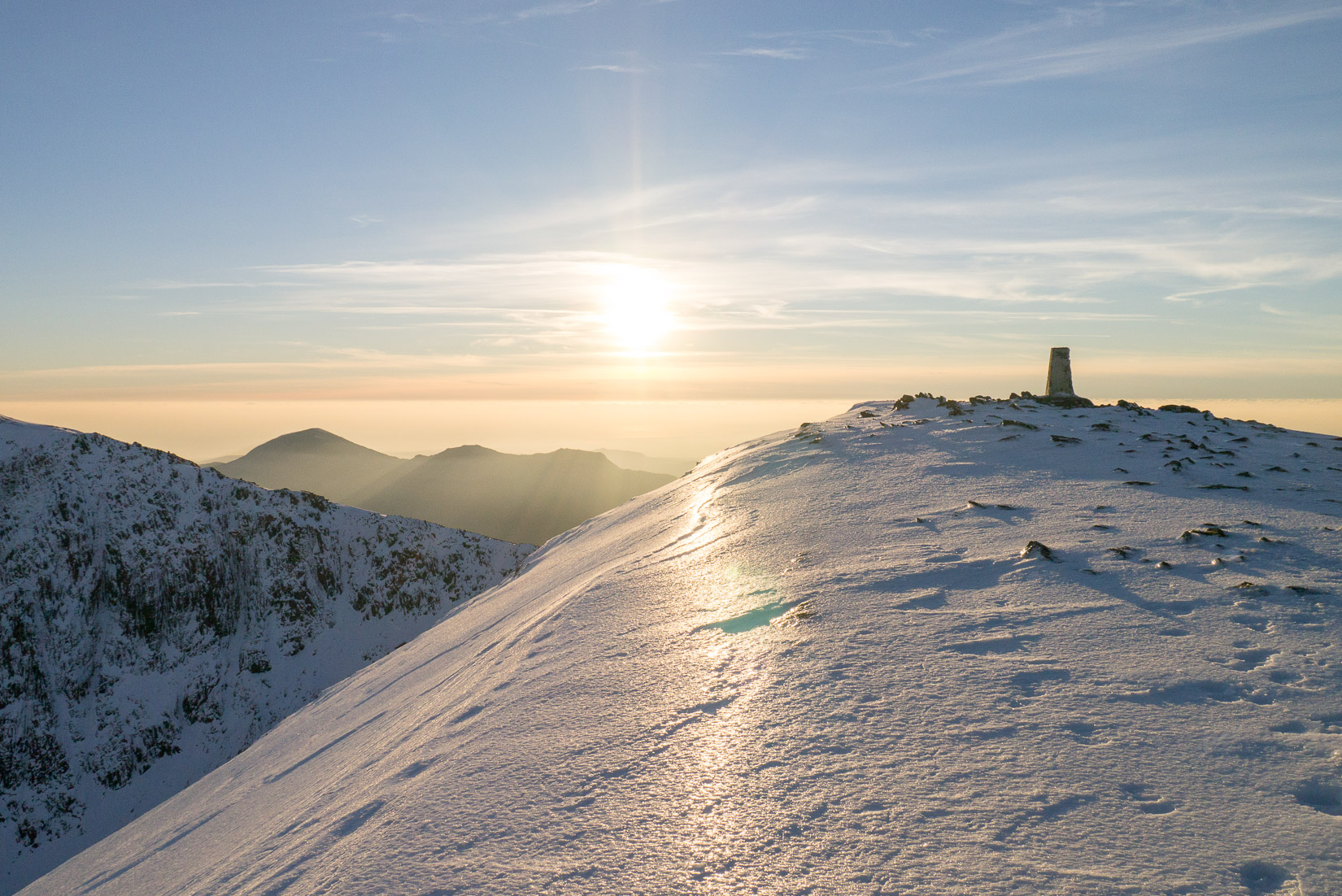Setting sun over Garnedd Ugain