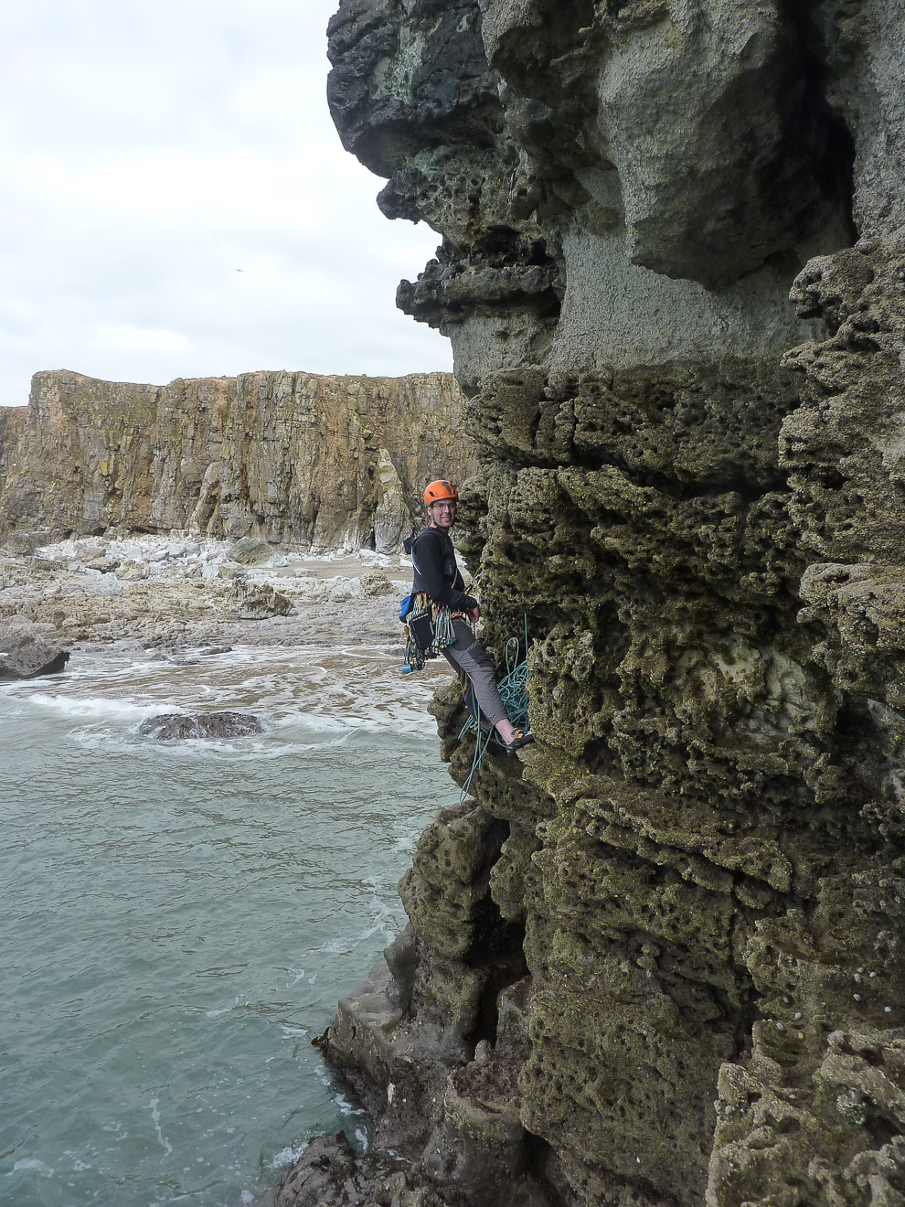 Hanging belay below Blowin' in the Wind ((c) Richard Nicholson)