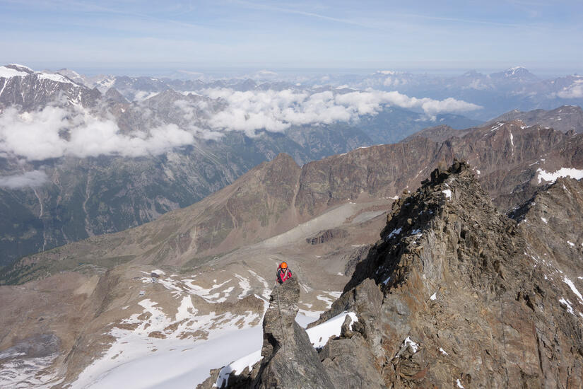 Rich on the final tower