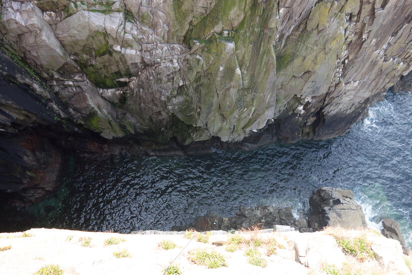 Me a long way down a deep zawn