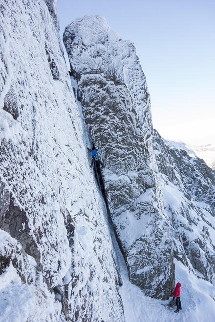 Another team on the icefall variation of Pillar Chimney