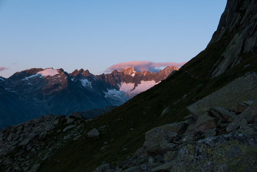 Morning sun on the higher peaks