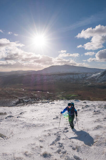 Walking up Pen yr Helgi Du