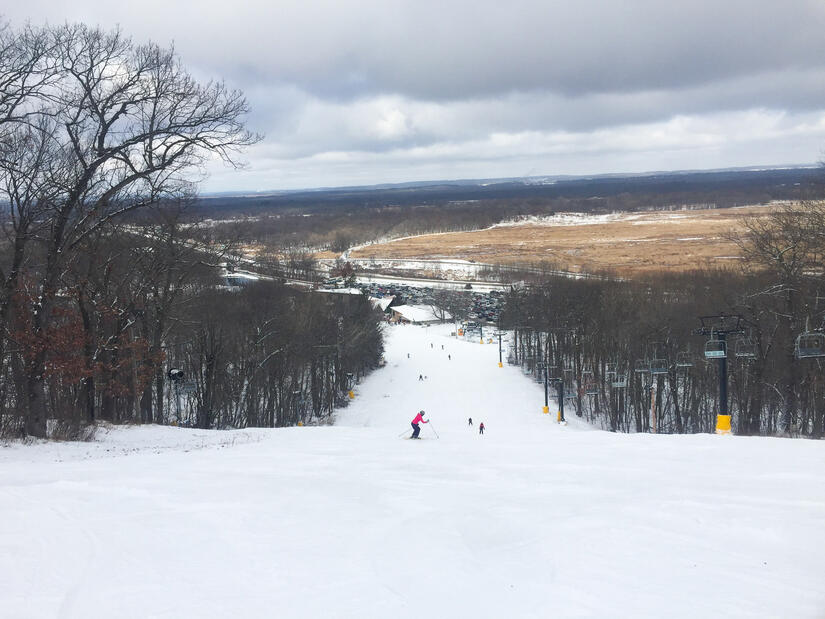 Skiing at Cascade Mountain