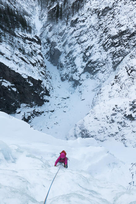 Becky above the crux of P2